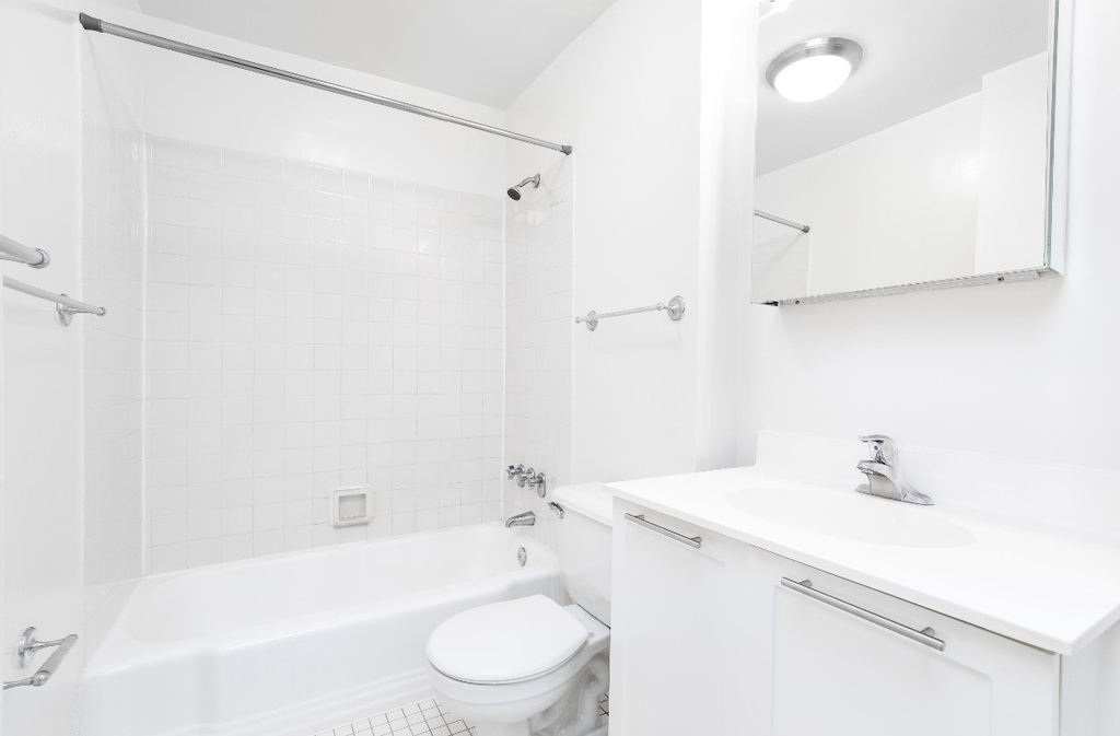 East 36th Street - Photo 3
