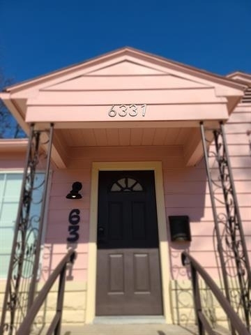 6331 Scyene Road - Photo 1