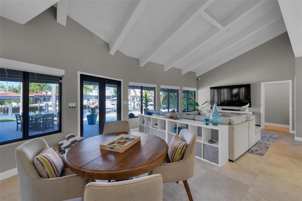 616 Riviera Isle Drive - Photo 2