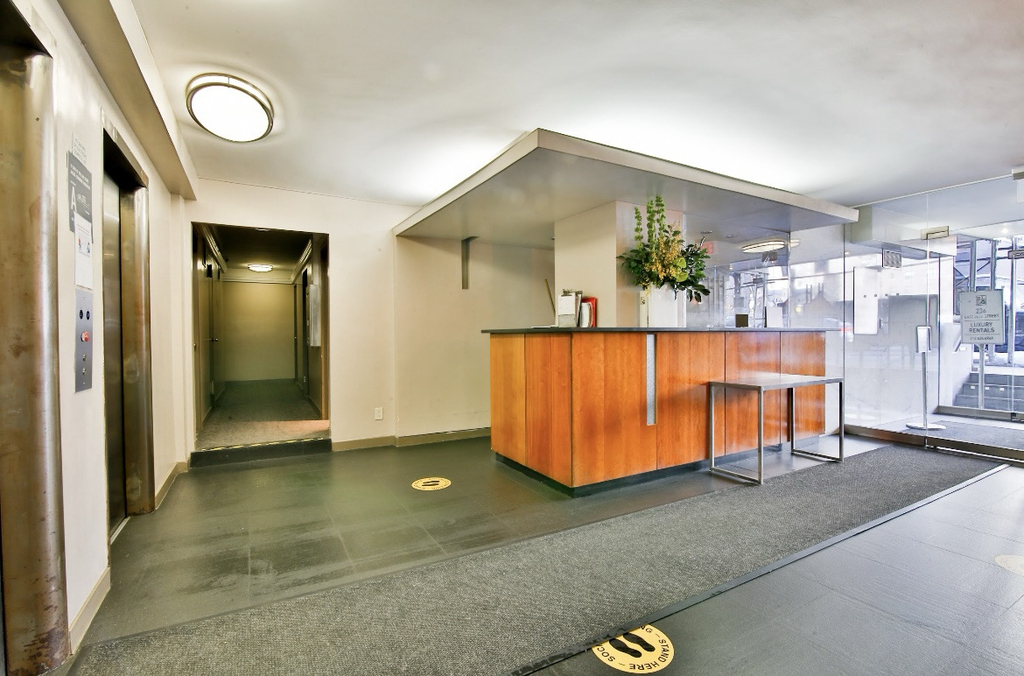 East 36th Street - Photo 9
