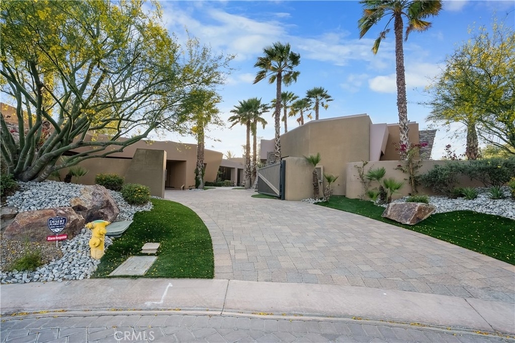 68 Royal Saint Georges Way - Photo 3