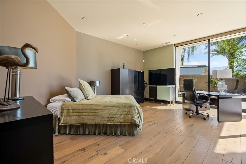 68 Royal Saint Georges Way - Photo 26