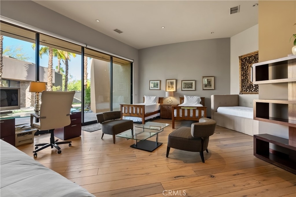 68 Royal Saint Georges Way - Photo 43