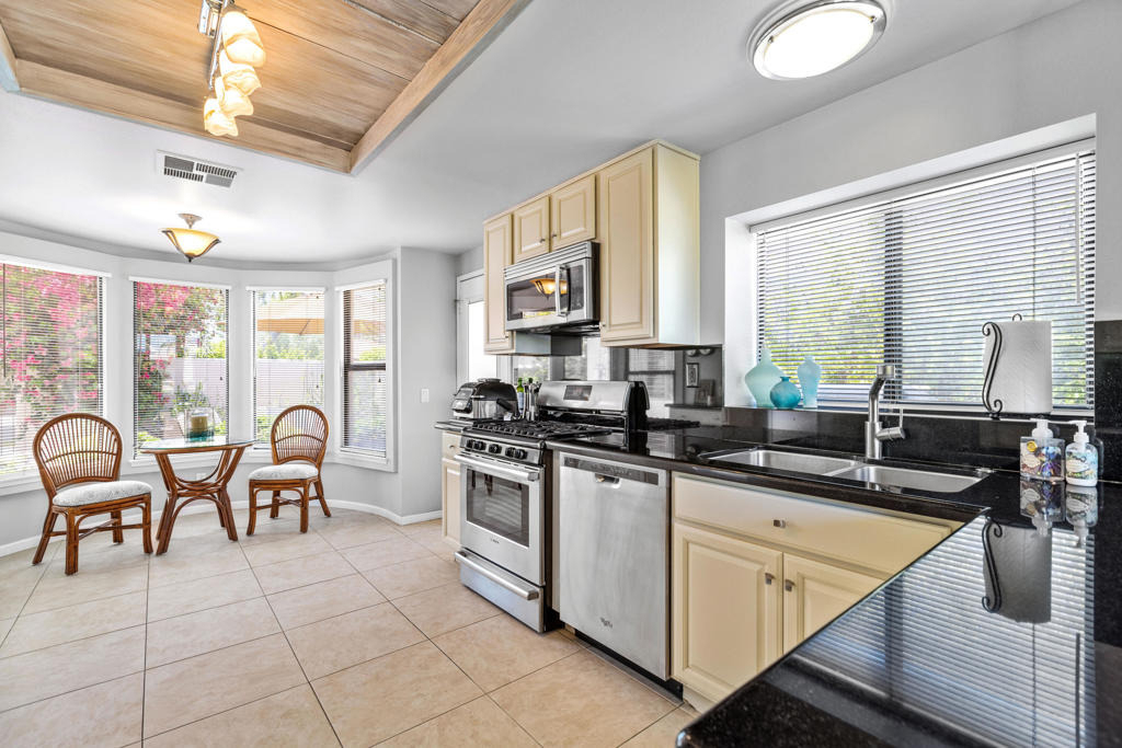48114 Calle Seranas - Photo 15