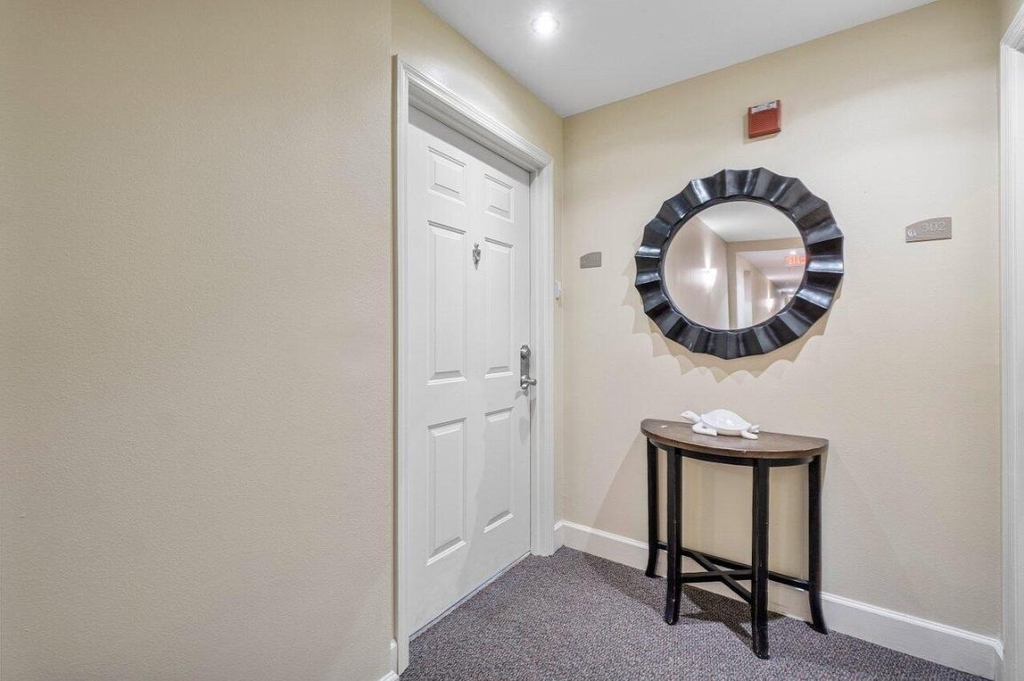 806 E Windward 301 Way - Photo 6