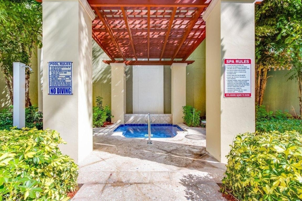 806 E Windward 301 Way - Photo 39