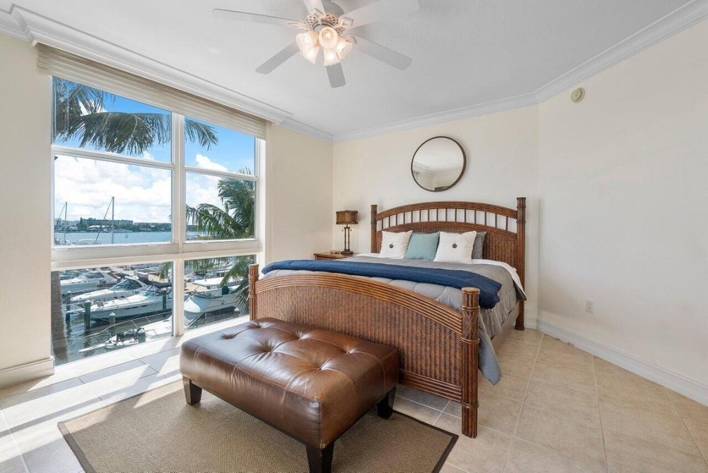 806 E Windward 301 Way - Photo 24