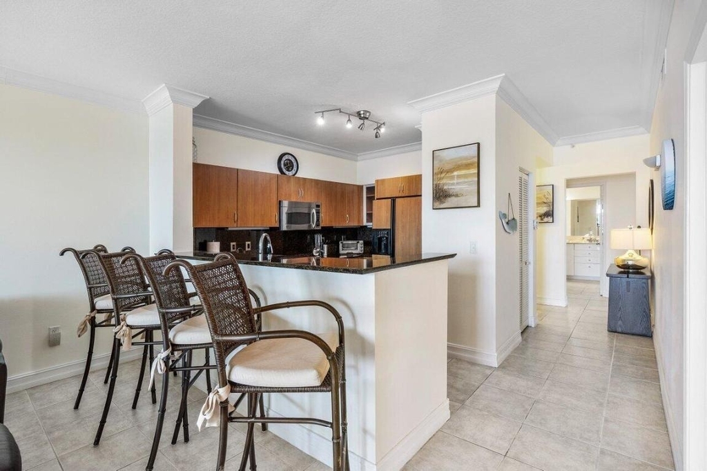 806 E Windward 301 Way - Photo 13