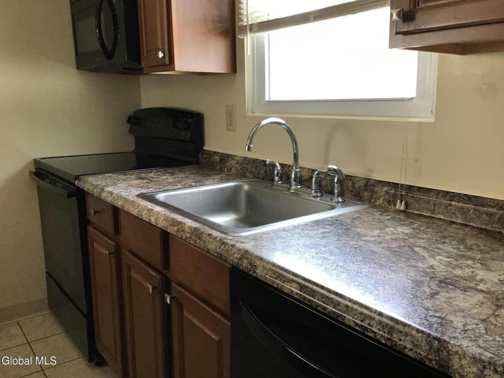52 Sage Road - Photo 5