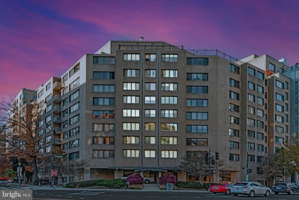 2201 L Street Nw - Photo 12