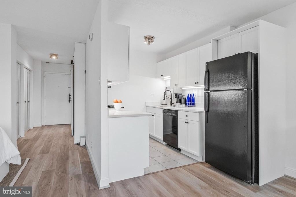 2201 L Street Nw - Photo 22
