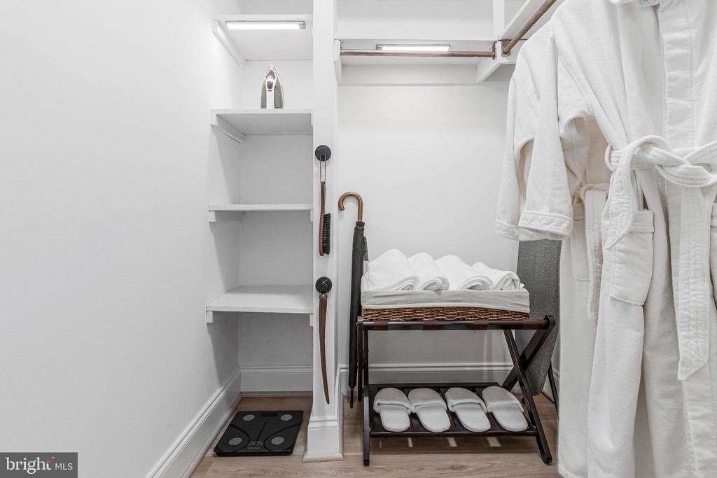 2201 L Street Nw - Photo 34