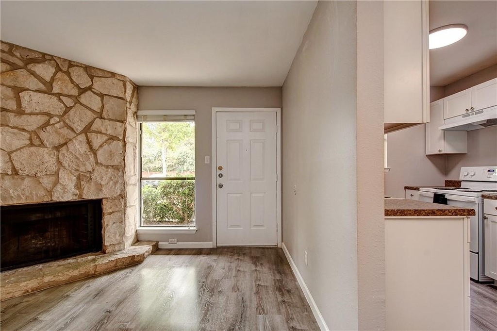 4307 S 1st St - Photo 5