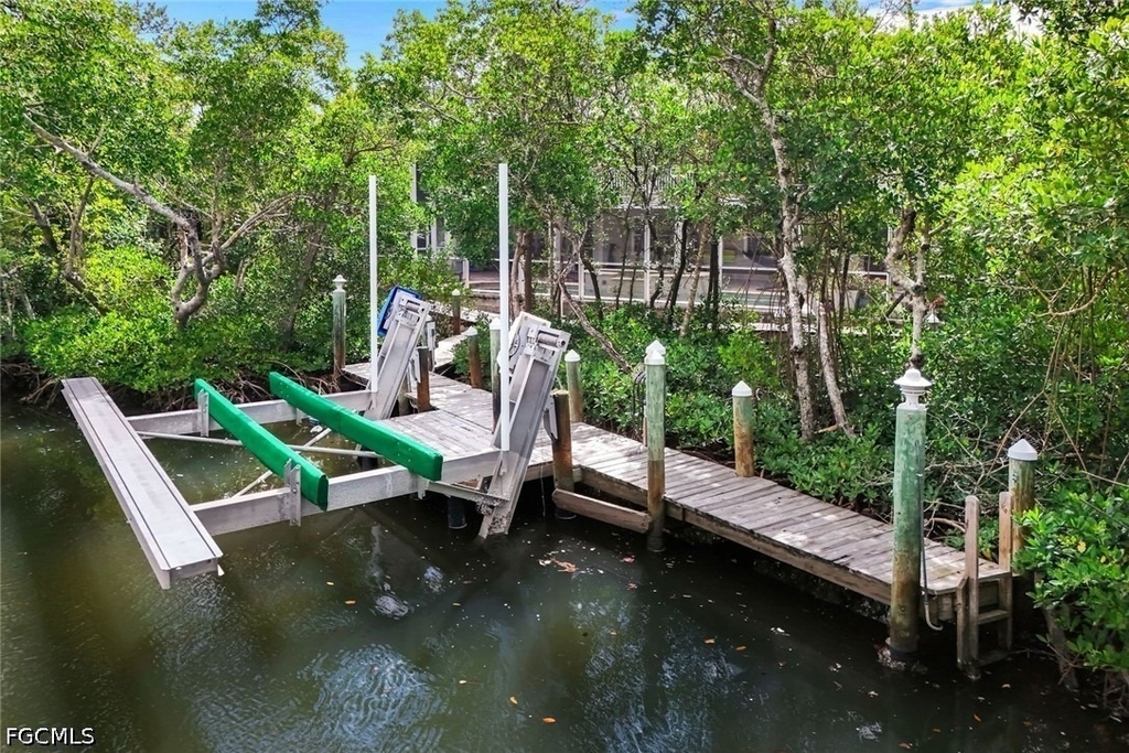 21580 Indian Bayou Drive - Photo 31