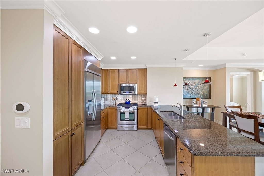 9115 Strada Place - Photo 11