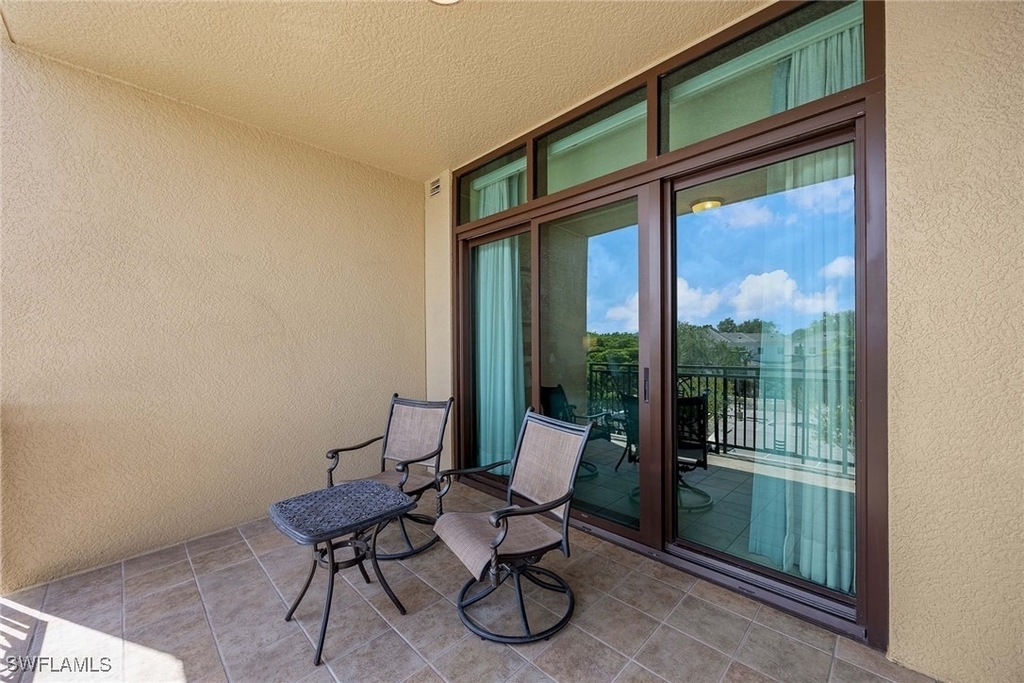 9115 Strada Place - Photo 22