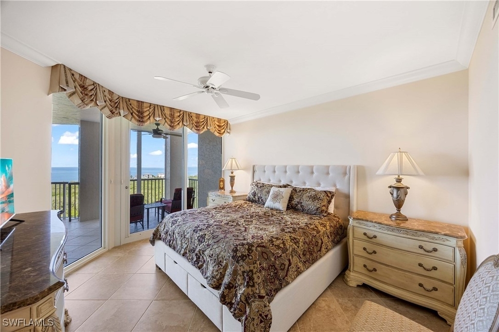 7117 Pelican Bay Boulevard - Photo 19
