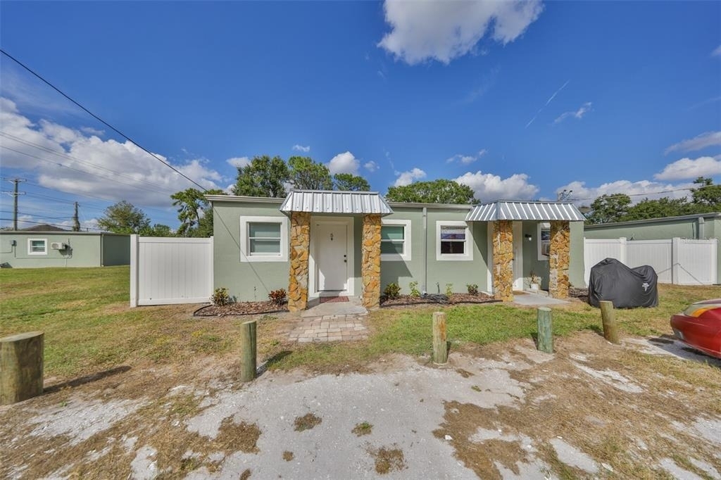 11708 Balm Riverview Road - Photo 17