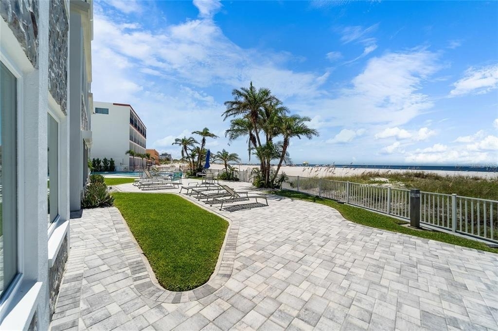 4950 Gulf Boulevard - Photo 45