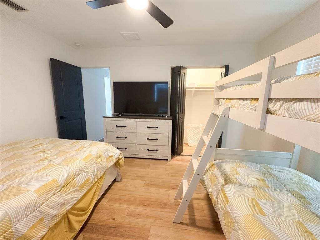 3054 Adrian Avenue - Photo 18