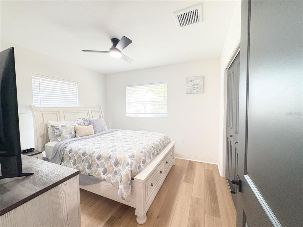 3054 Adrian Avenue - Photo 15