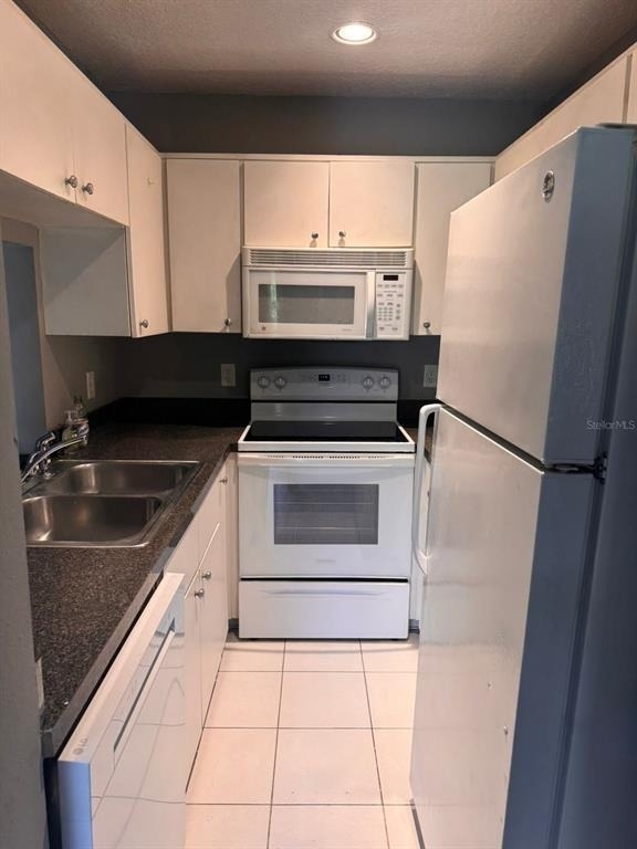 1132 S Pine Ridge Circle - Photo 8