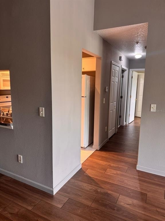 1132 S Pine Ridge Circle - Photo 5