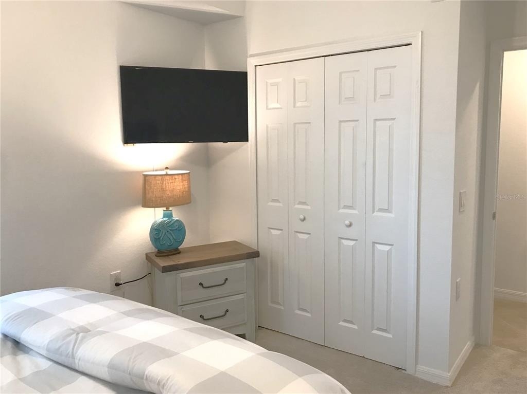 14091 Heritage Landing Boulevard - Photo 16