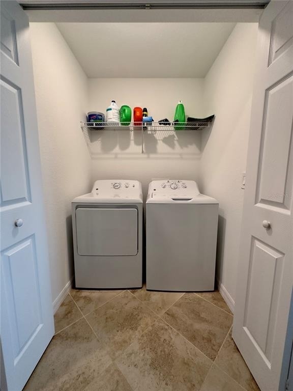 14091 Heritage Landing Boulevard - Photo 22