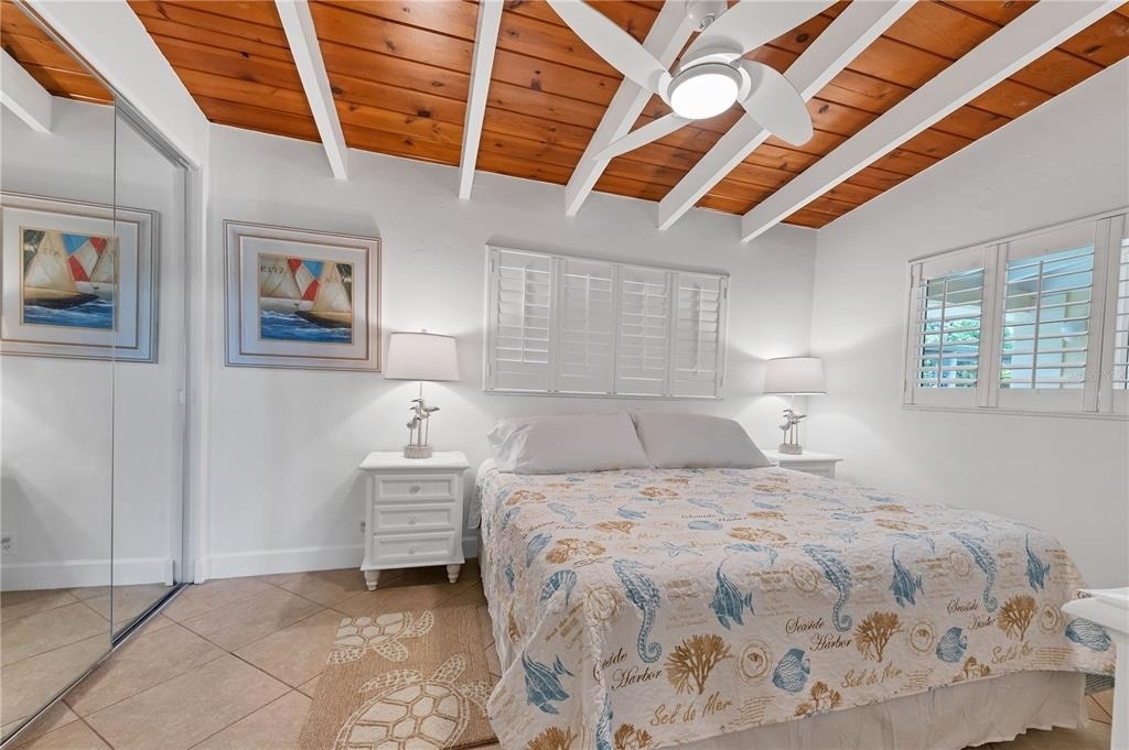 6006 Midnight Pass Road - Photo 14