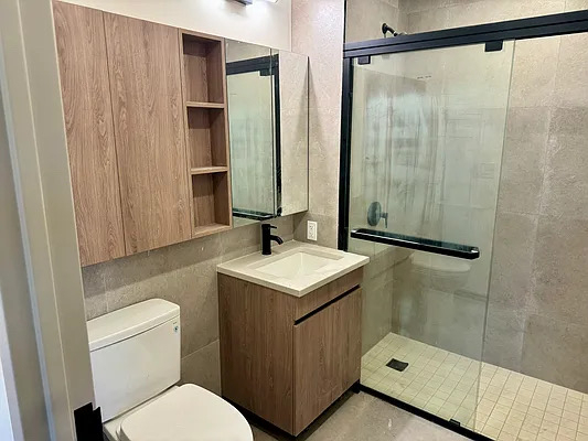 321 Franklin Avenue - Photo 4