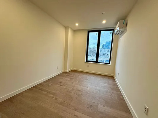 321 Franklin Avenue - Photo 6
