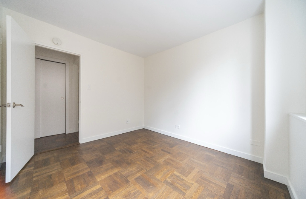 East 79th Street - Photo 1