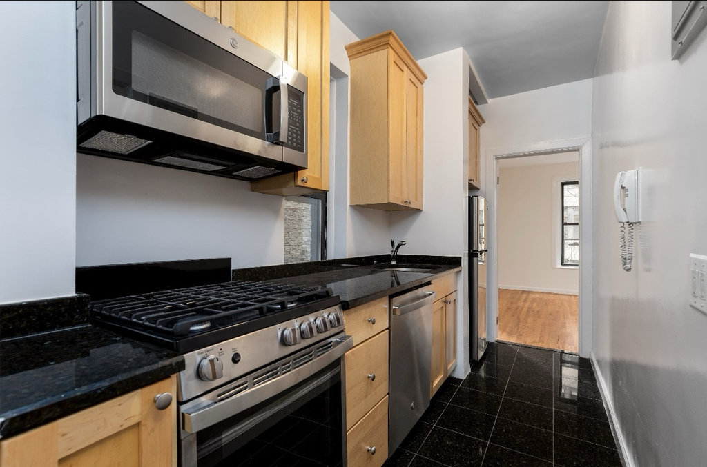 East 84th Street - Photo 2