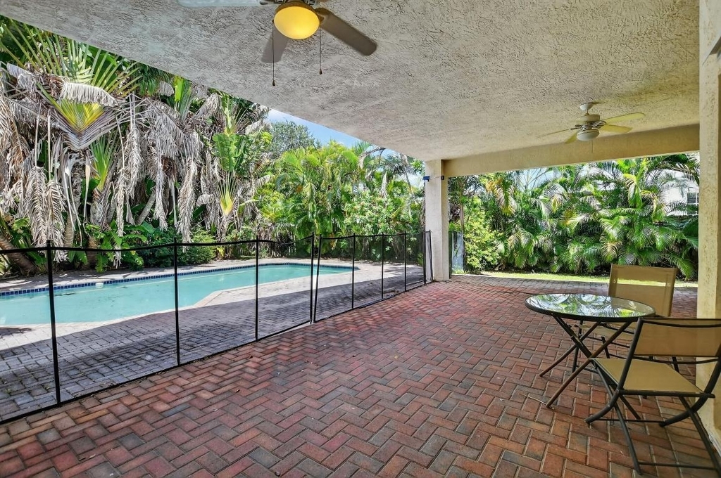 3511 Nw 4th Avenue - Photo 8