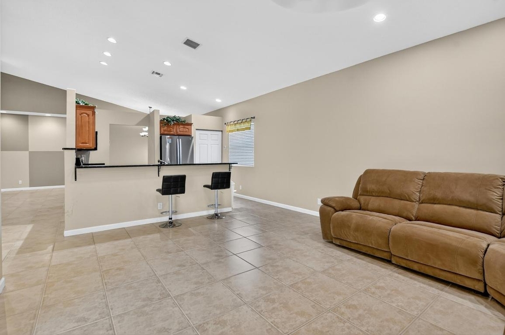 3511 Nw 4th Avenue - Photo 18