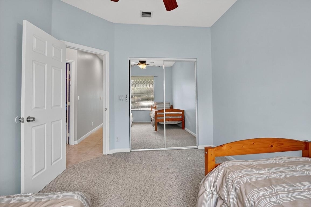 3511 Nw 4th Avenue - Photo 4