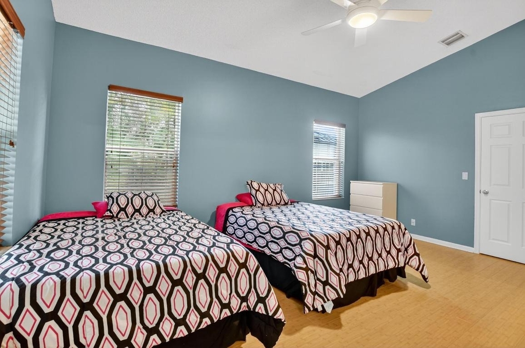 3511 Nw 4th Avenue - Photo 26