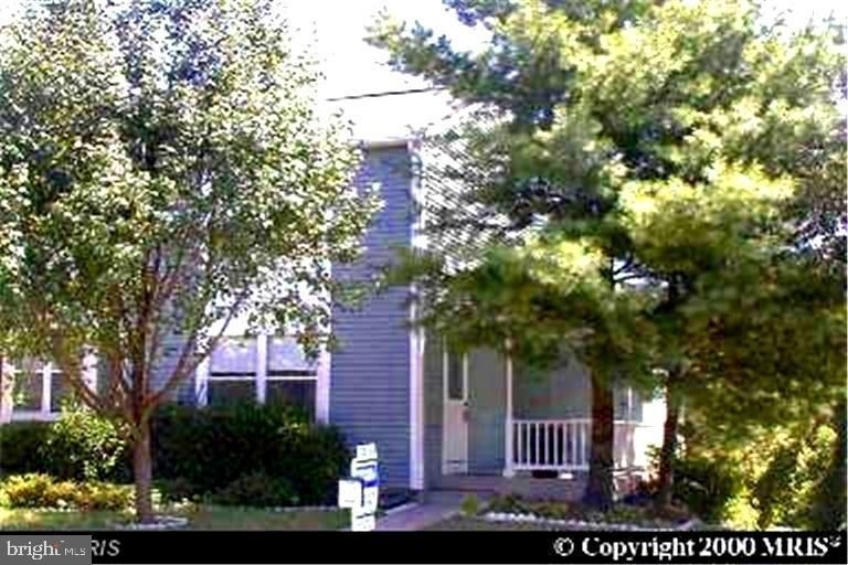 15267 Valley Stream Drive - Photo 0