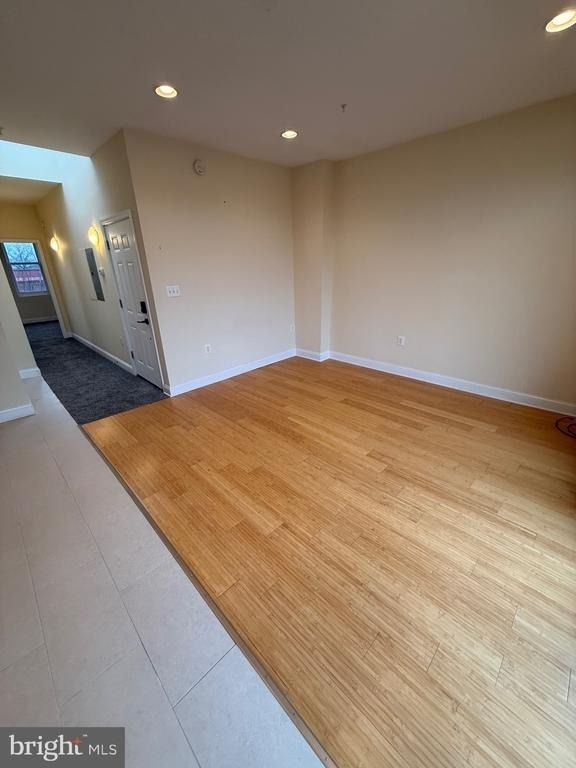 532 8th Street Se - Photo 3