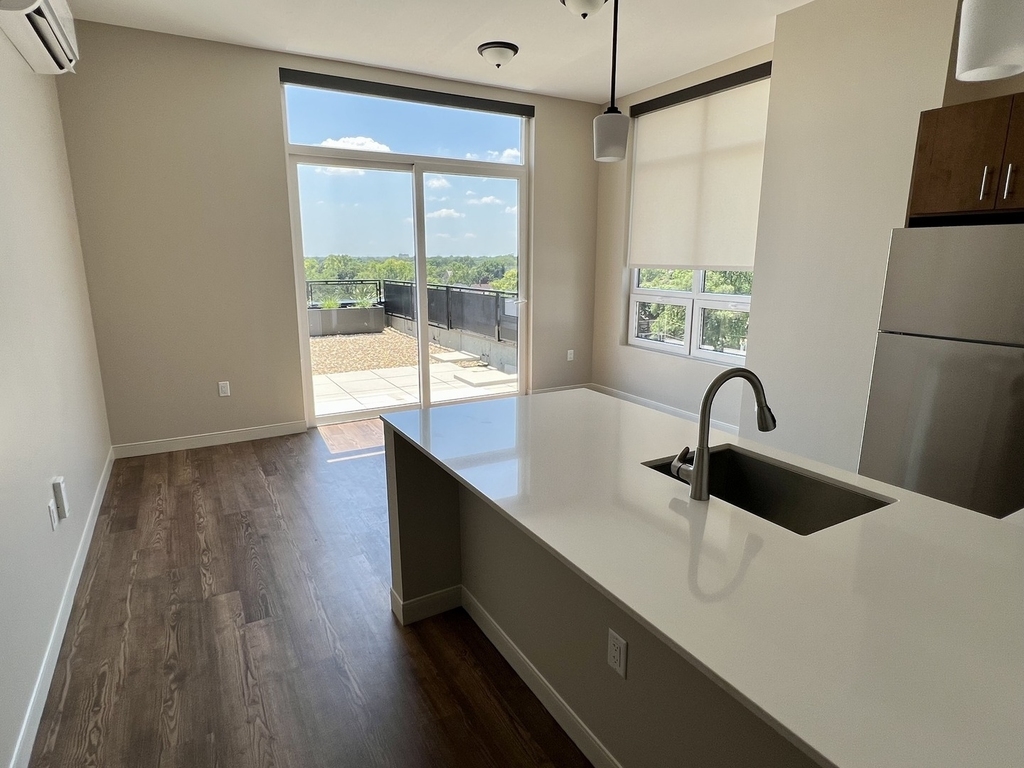 703 Madison Street - Photo 12
