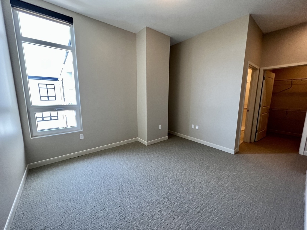 703 Madison Street - Photo 13