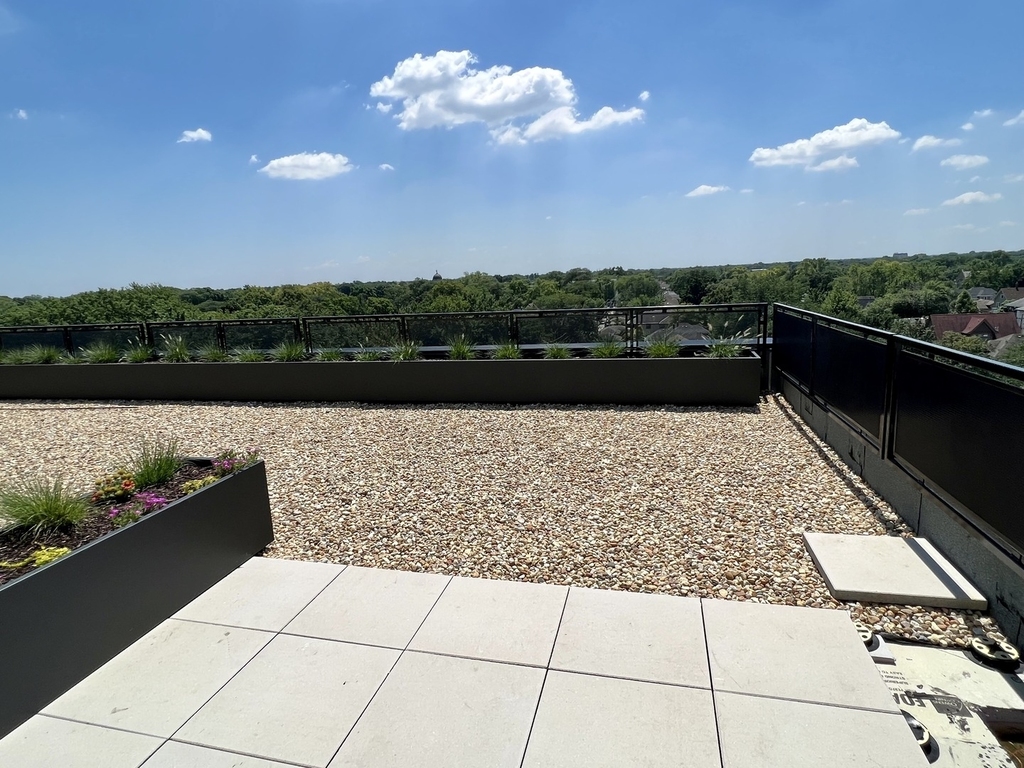 703 Madison Street - Photo 16