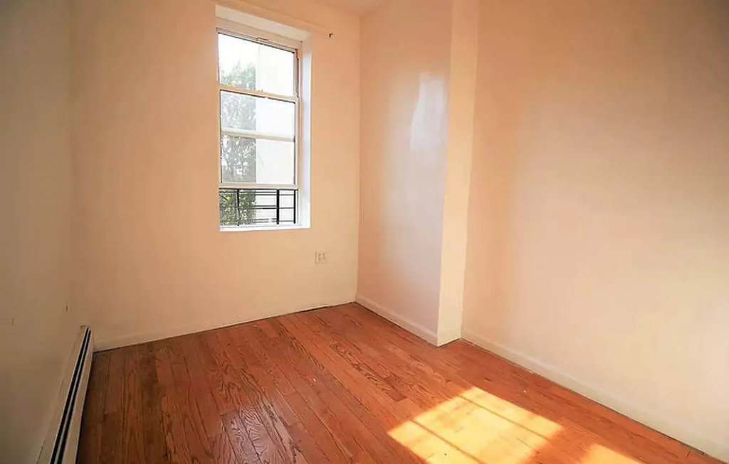 196 Utica Avenue #3 - Photo 2