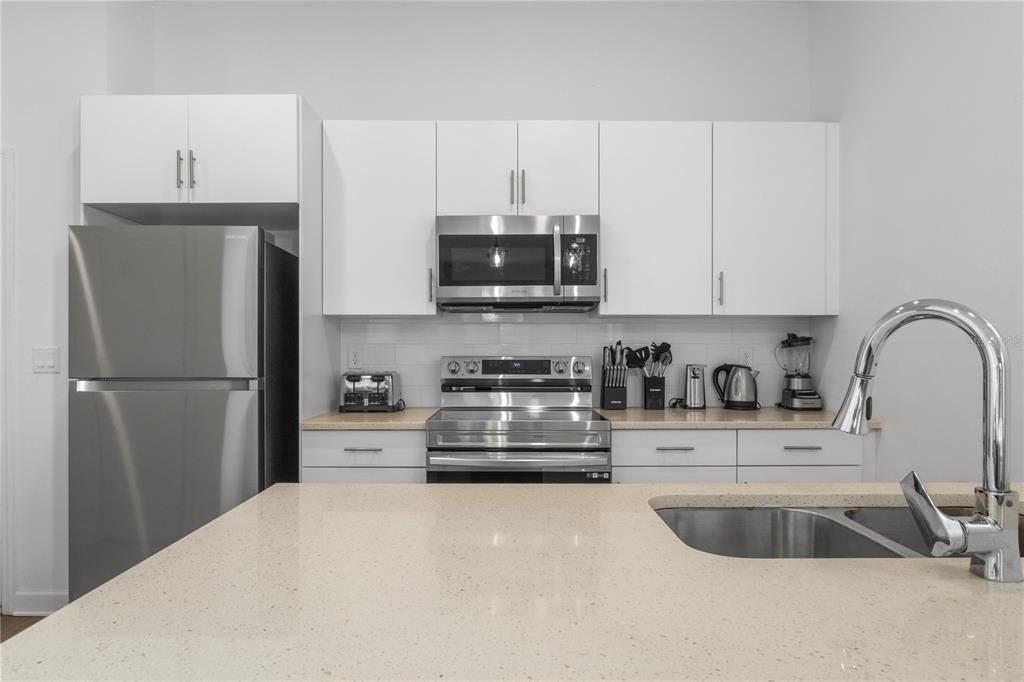 312 Famagusta Drive - Photo 10