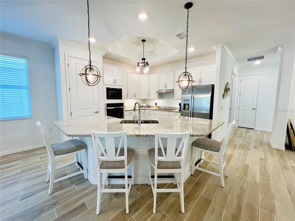 14700 Cherry Blossom Way - Photo 5