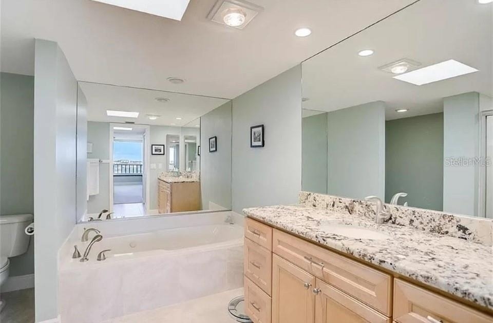 5911 Midnight Pass Road - Photo 4
