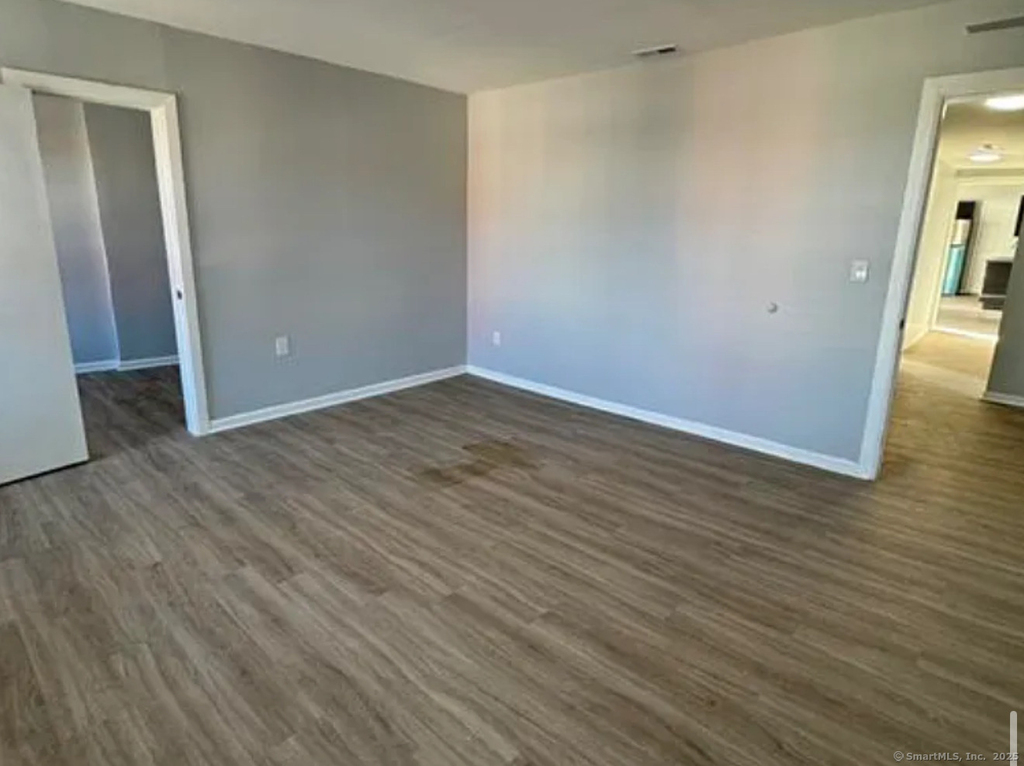 455 Main Street - Photo 2