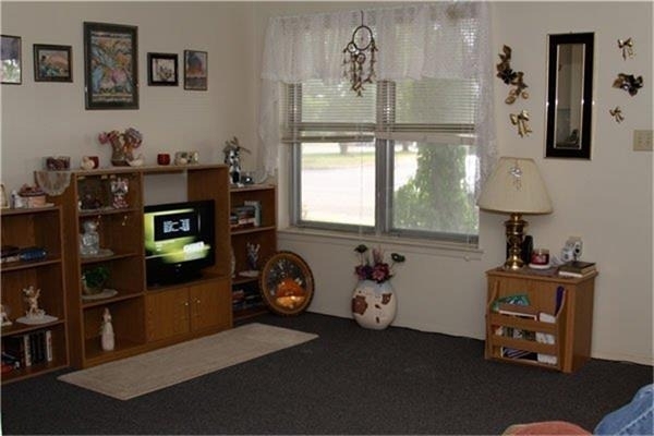 221 Peach Street Street - Photo 3