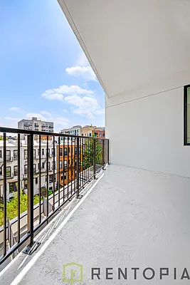 22 Frost Street - Photo 2